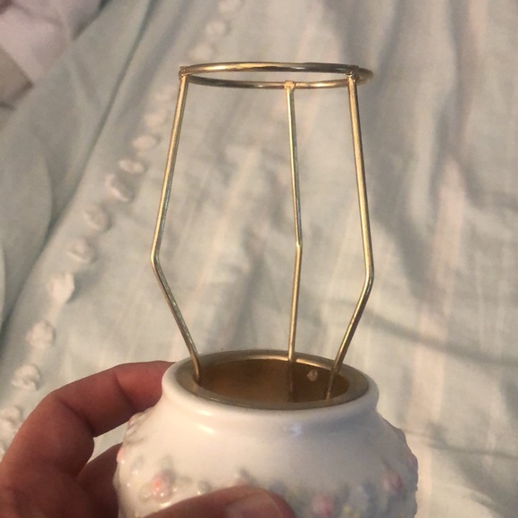 Precious Moments tea light holder - Picture 5 of 6